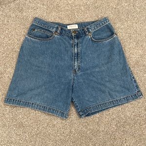 *SOLD* Vintage Jones New York High Waisted Denim Shorts 90s Y2K